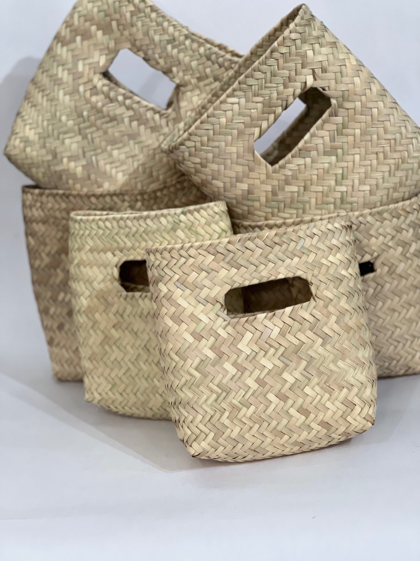 WOVEN PALMA BAG